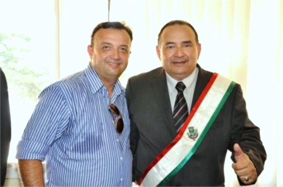 Prefeito e secretário buscam restaurante de renome para o Carnaval