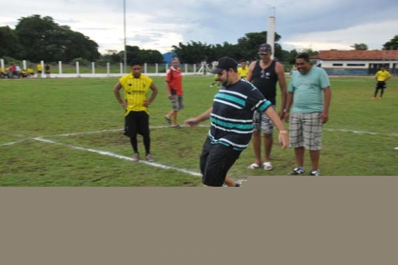  Apoio do prefeito a Dudu Salomão está causando fissura no grupo 