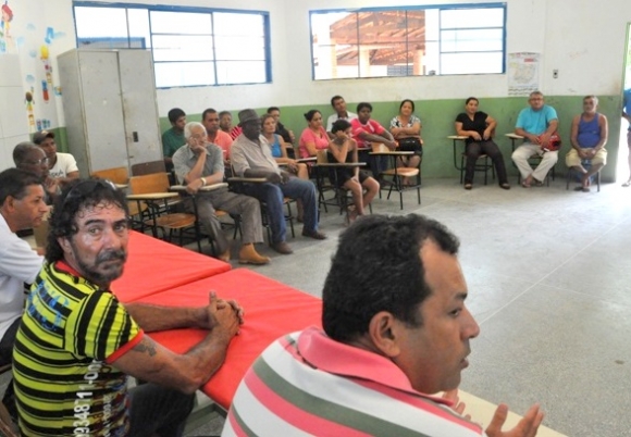 Projeto de vereador prevê salários para presidentes de bairros