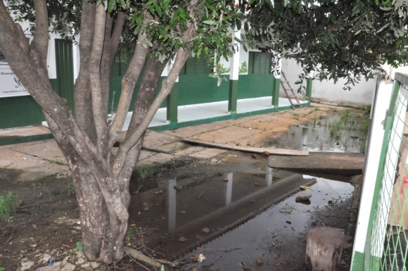 Cerca de 40 crianças estão sem assistir aulas na Creche da Fronteira