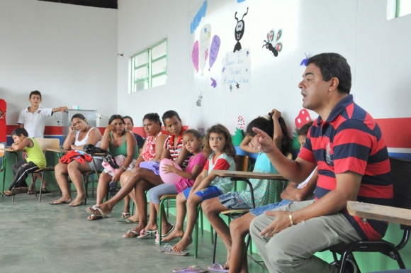 Prefeito anuncia investimentos de R$ 850 mil para reforma de escolas