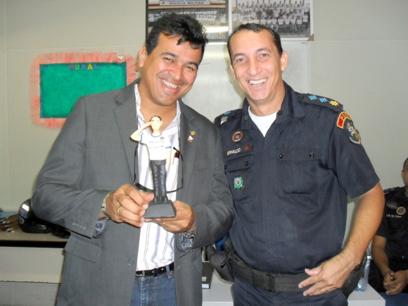 Policiais Militares receberam a visita do Dep Federal Juliano Rabelo