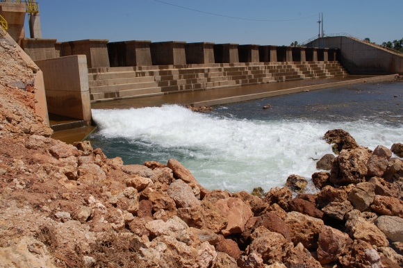 Cobrança do uso dos recursos hídricos e de transmissão de energia vai aumentar receita