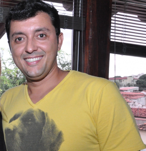 Candidatura de Lúdio Cabral a prefeito reforça projeto de Allan Kardec para vereador