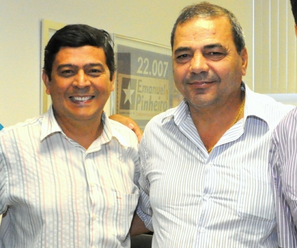 Dirigentes partidários se reúnem e definem datas para escolher nome do grupo