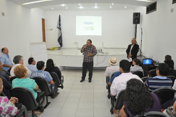 Durante encontro do PSDB, Harrisson diz que ainda poderá disputar reeleição