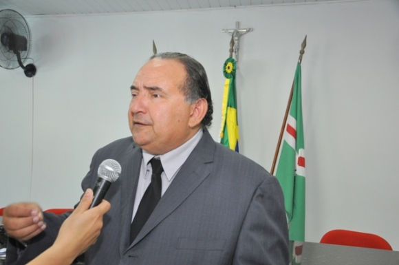 Veja qual pré-candidato deveria receber o apoio do prefeito Harrisson