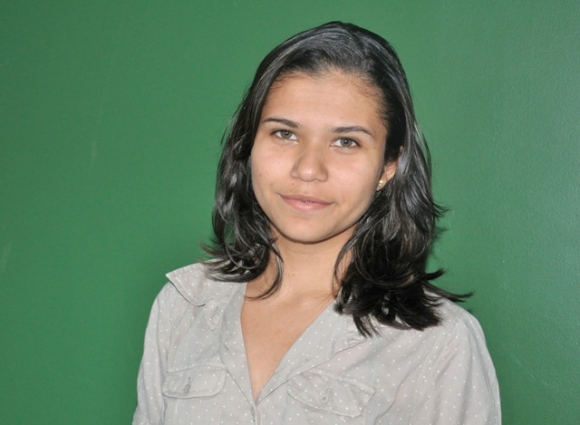 Flávia Karoline deverá ser a mais jovem candidata em Santo Antônio 