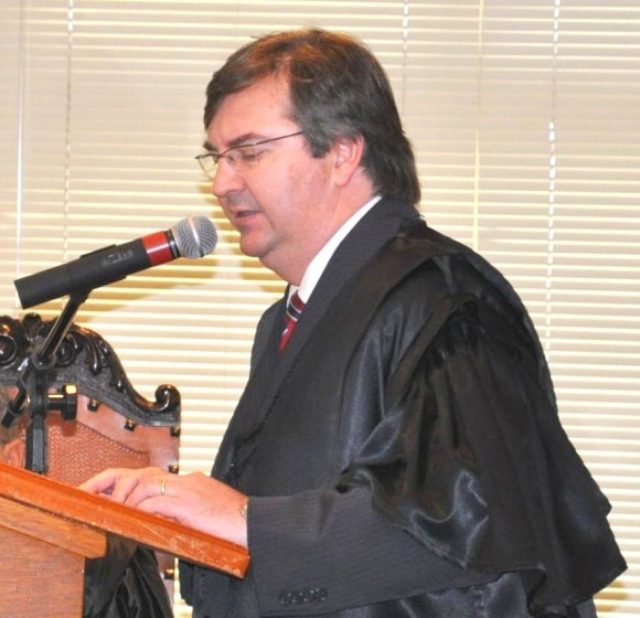 Jurista que defendeu Valdir Ribeiro e o prefeito Harrisson vai para o TRE