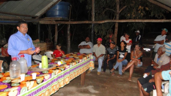 Coligação de Valter Sampaio realiza comício na Agrovila neste sábado