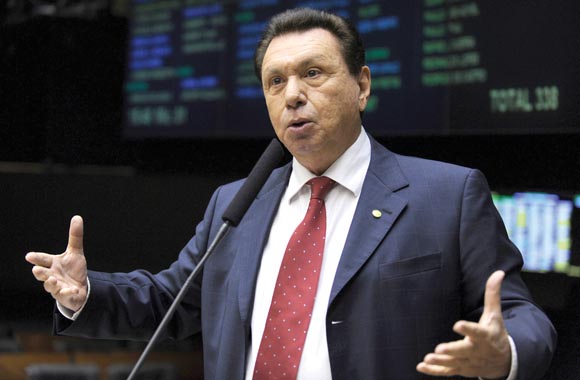 Valdir Ribeiro terá secretários de Silval Barbosa e deputados no comício desta segunda