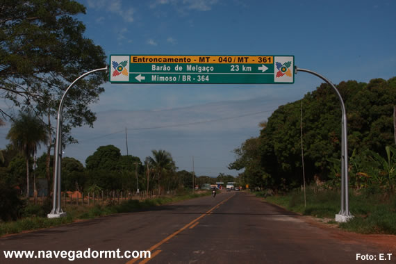 Em Barão de Melgaço até padre esteve no comício de Ribeiro Torres