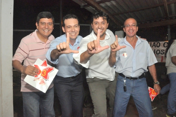 Santo-antonienses participam de reunão com Lúdio Cabral em Cuiabá