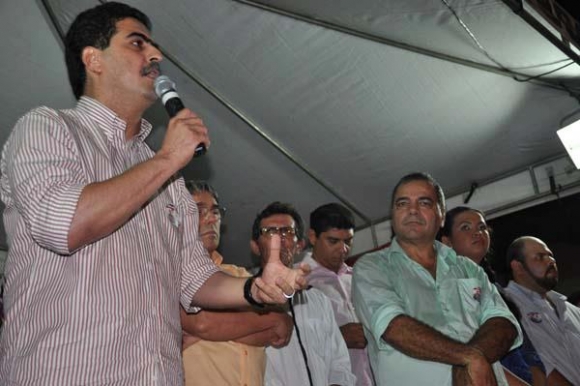 Pronunciamento de Pinheiro na AL teria ajudado a trazer Dilma e Lula a MT