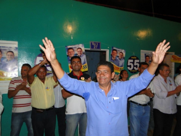 Walter Sampaio é indiciado pelo MP por fraude à licitação, fraude processual e corrupção passi