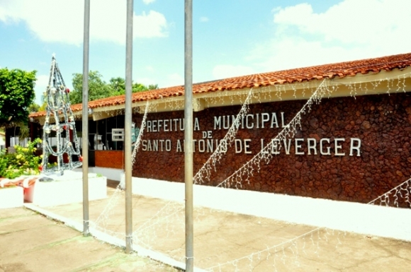 Lei promulgada há dez anos impõem restrição a jovens advogados para ocupar cargos