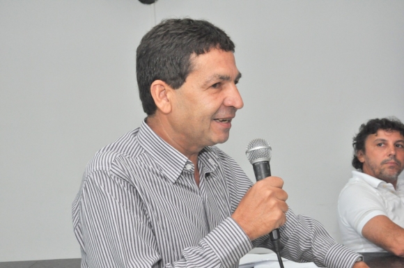 Contador da gestão de Harrisson coloca em risco a relação entre Valdir e a Câmara Municipal