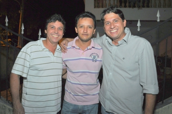 Ala do PDT ligada a Valdir 