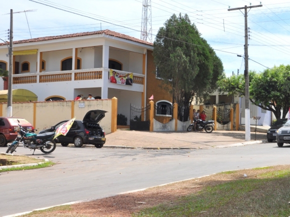 Valdir recusa notificação da Câmara e não atende tabelião no sobr