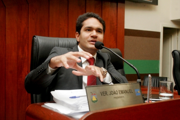 Justiça define sessão como 