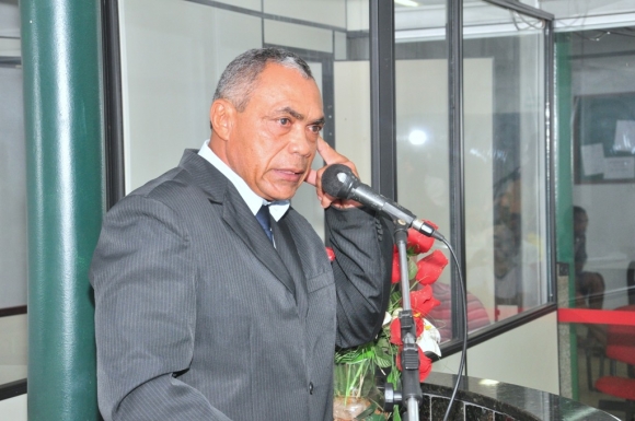 Secretário escreve que vereador não sabe usar internet e produz fofocas