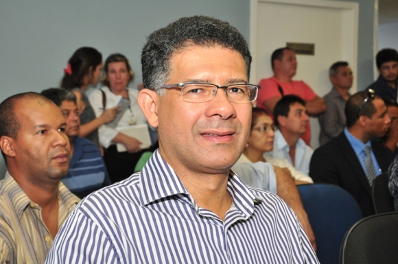 César Sampaio deverá ser reeleito presidente do PT em MT neste domingo