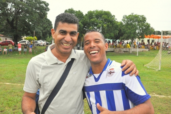 Duas gerações de craques se encontraram nas festas de final de ano em Santo Ant???