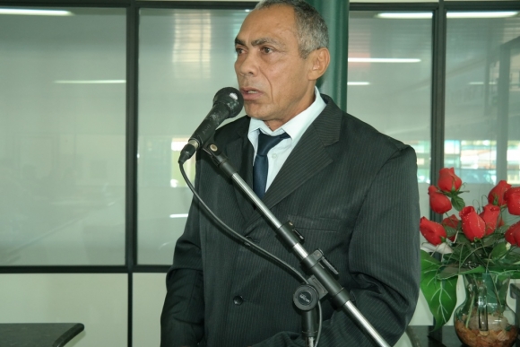 Vereador tucano volta a cobrar do prefeito a restauração das estradas do municipio