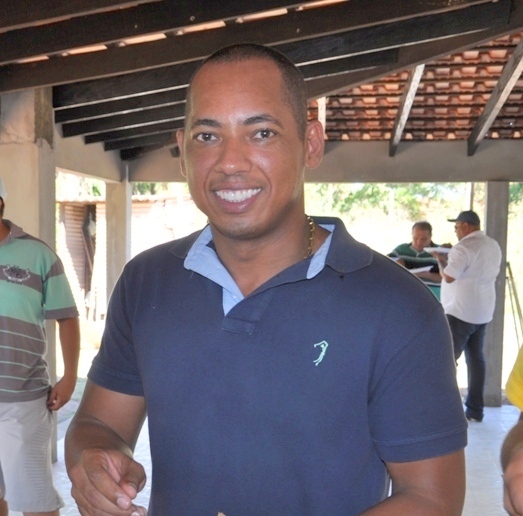 Com apoio de Riva, Juca sai fortalecido para disputa ao Senado