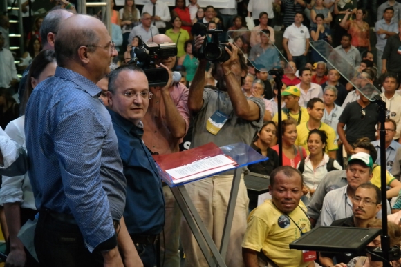 Candidatos da frentinha reafirmam apoio a Pedro Taques