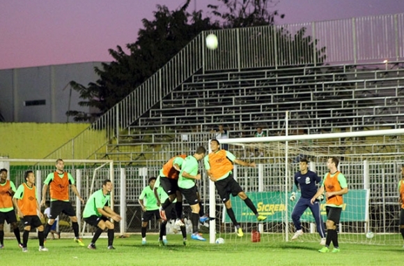 Vitória leva time de Mato Grosso a liderança da Série B 