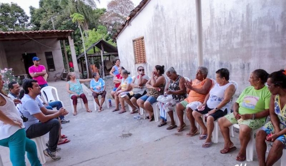 Professor Allan se reúne em Varginha com Grupo Melhor Idade