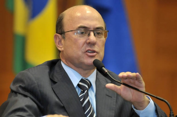 STJ derruba mais uma condenação de Riva e o libera para gerir AL