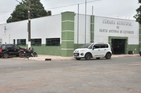 Sessão da Câmara é marcada por debates sobre a Administração do p