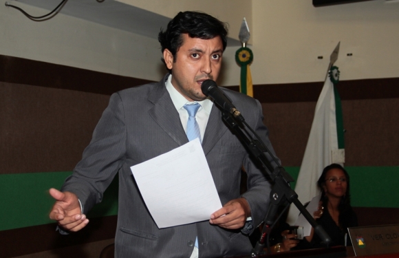 Filho de vereador santo-antoniense é lembrado por 0,2% em pesquisa eleitoral  