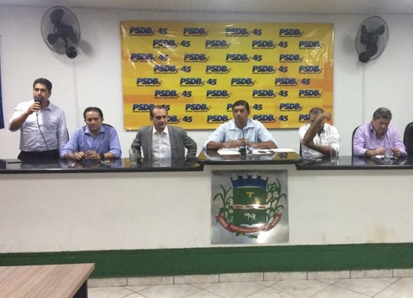 Franklin lidera encontro de tucanos em Leverger