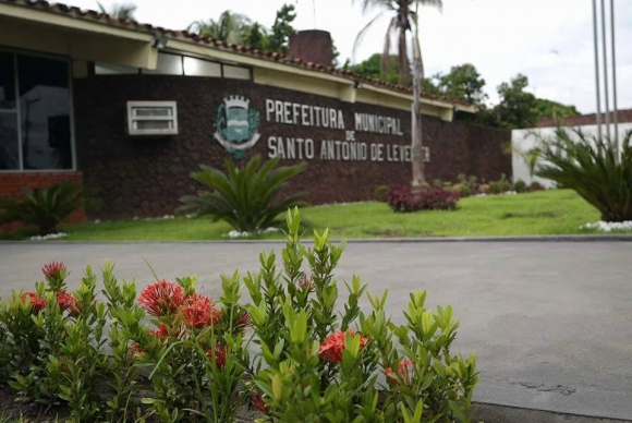 Dois partidos disputam vaga de vice-prefeito em Leverger 