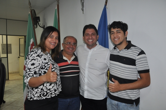 Convencionais homologam apoio a Valdirzinho para candidato ao cargo de prefeito