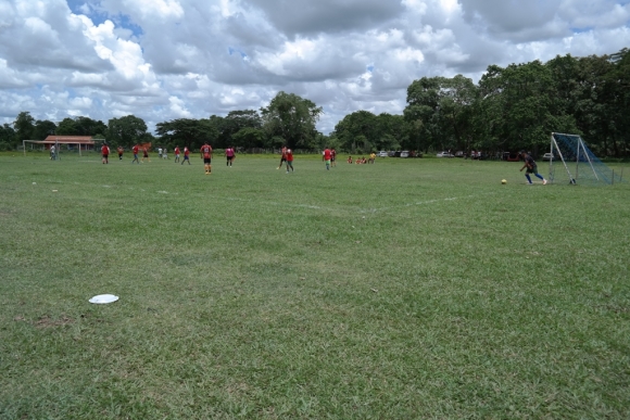 Torneio de futebol movimenta a bucólica comunidade ribeirinha 
