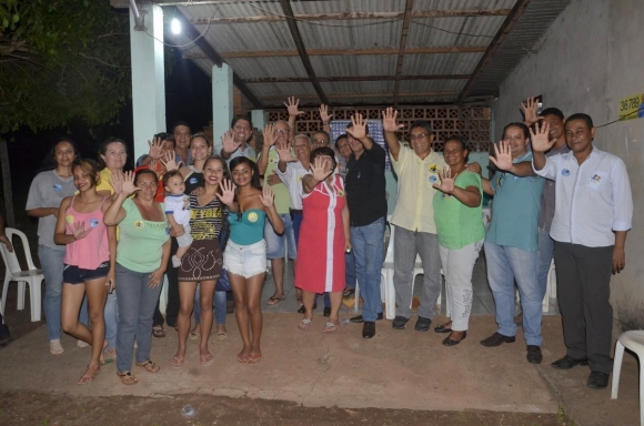 Valdirzinho fez campanha no Altos de Leverger e Pequizeiro nesta terça-feira (20)