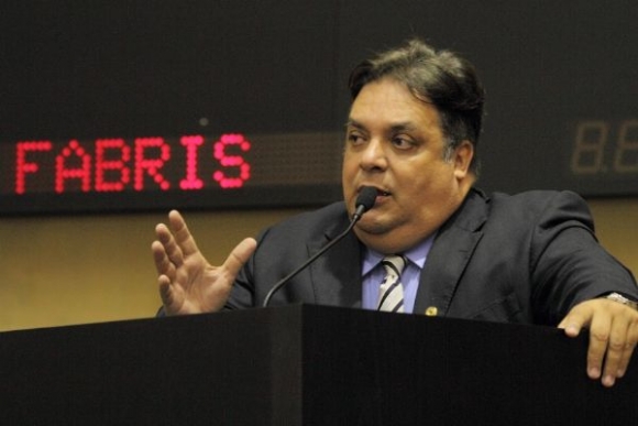 Fabris garante pagamento de precatórios