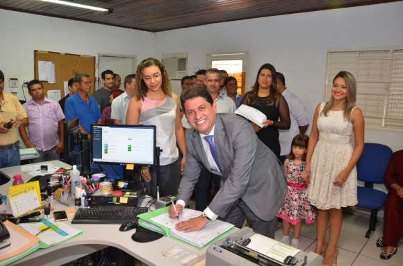 Cerimônia de diplomação do prefeito reeleito de Santo Antônio