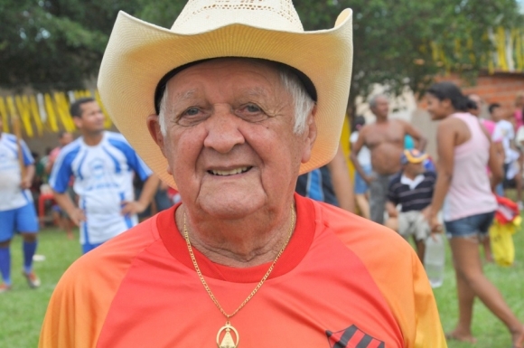 A poucos meses de completar 80 anos, patriarca da família Soares é referência e
