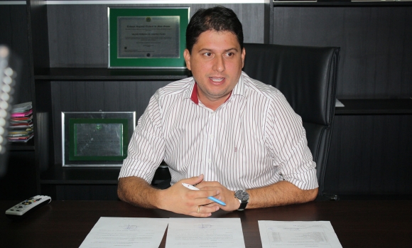 Oposição patética fazendo seu papel de forma medíocre torcendo pra nada dar certo e assim ter o que falar.