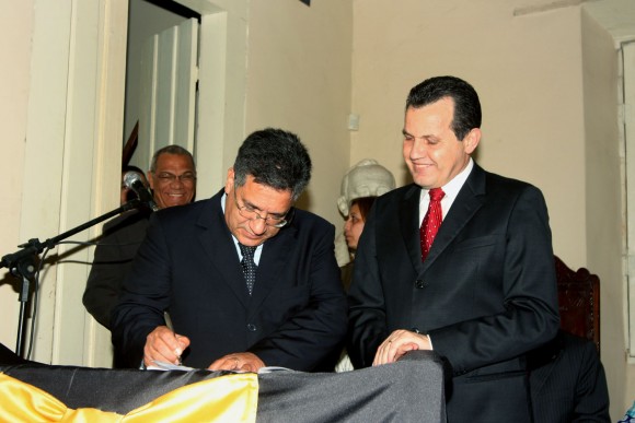 PRESIDENTE DO IHGMT DA POSSE A SILVAL BARBOSA