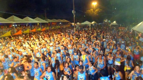Com 3.500 componentes o Bloco Pelô promete o melhor Carnaval