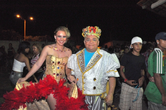 Rei Momo e Rainha abrem o Carnaval de Santo Antônio nesta sexta