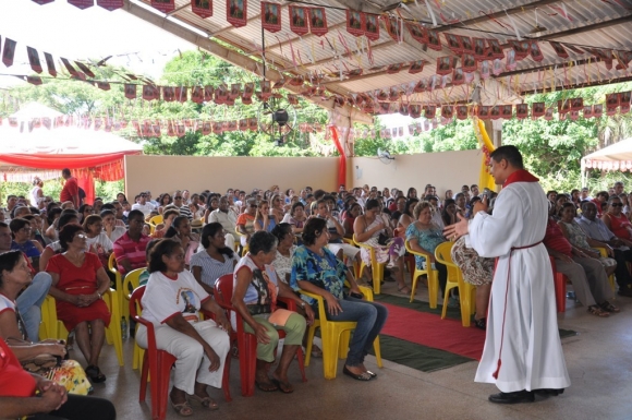 Assembleia homenageia festeiros de São Sebastião 