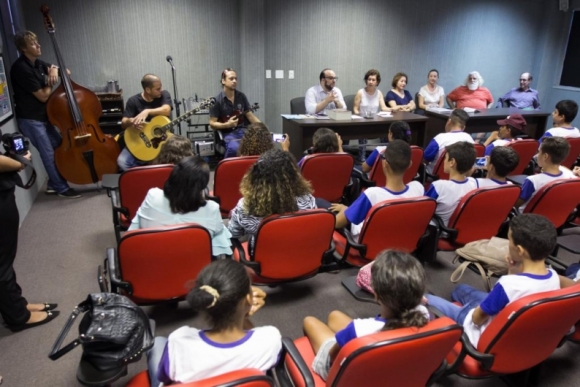 Estudantes de Varginha participam de tarde cultural em Cuiabá