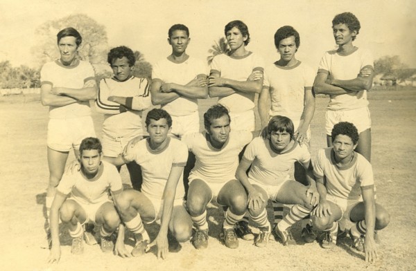 Uma das seleções de ouro de futebol amador de Santo Antônio 